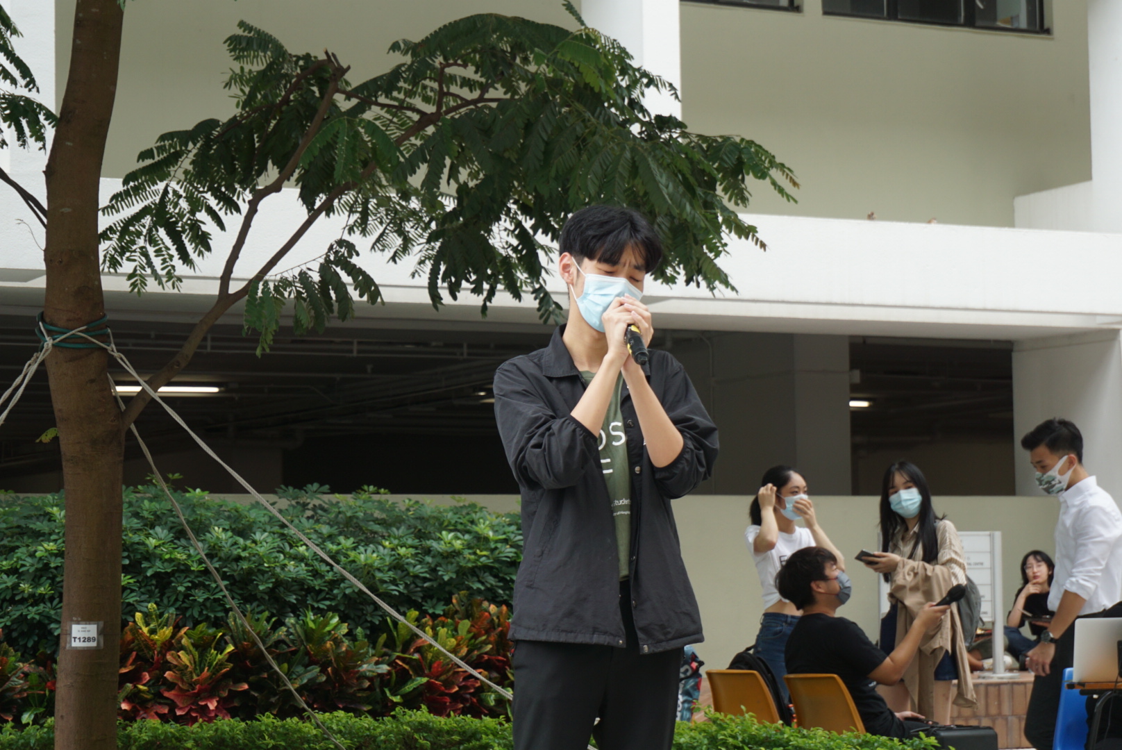 Equal Opportunity Student Ambassador performing at Sun Yat-sen Place